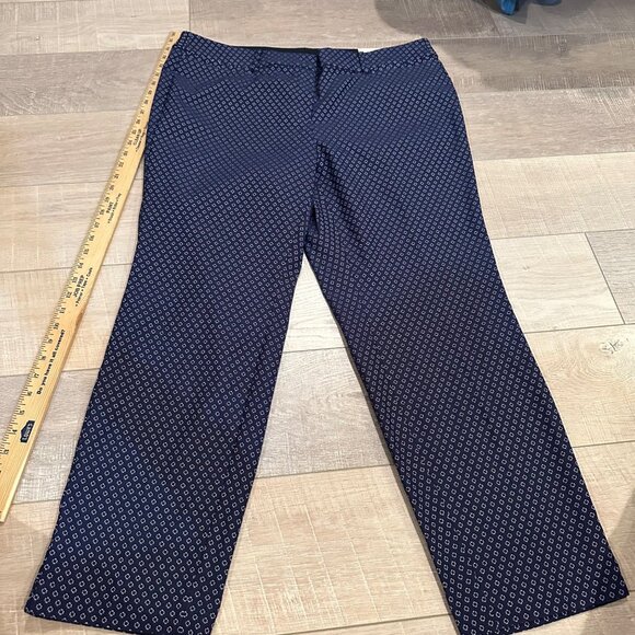 LANE BRYANT WOMENS NAVY BLUE SIZE 18 PANTS NEW SLIM ANKLE MID RISE - Picture 1 of 10